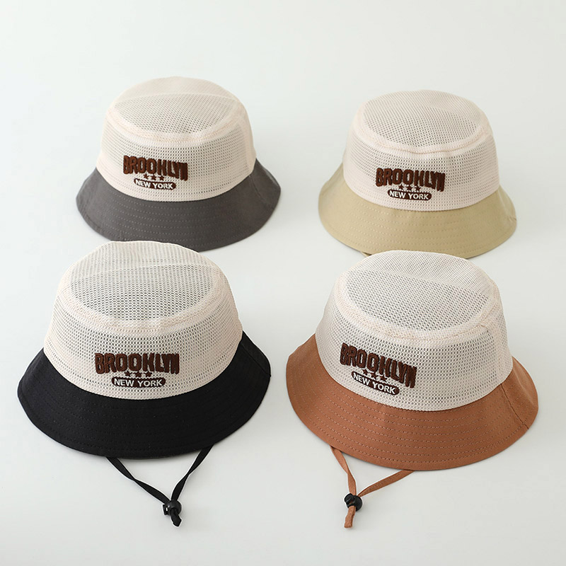 Embroidery Hat Machine - Met letters geborduurde babyzonnehoed Zomer mesh