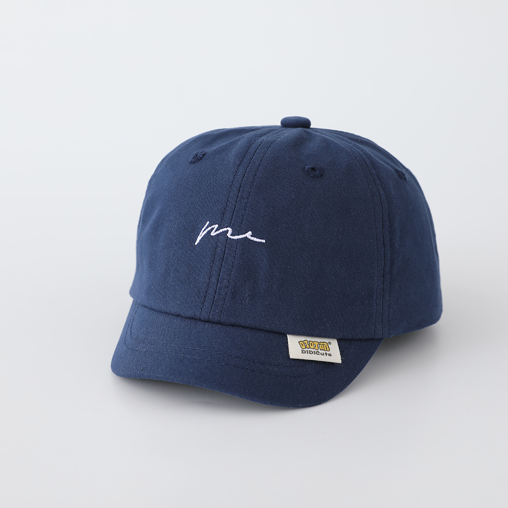 Casual handgeschreven 'Me'-let - Embroidery Letter recensie en prijs