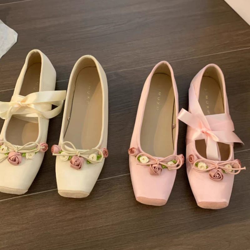 Vrouwen Flats Boog Marie Janes - Embroidery Design Free recensie en prijs
