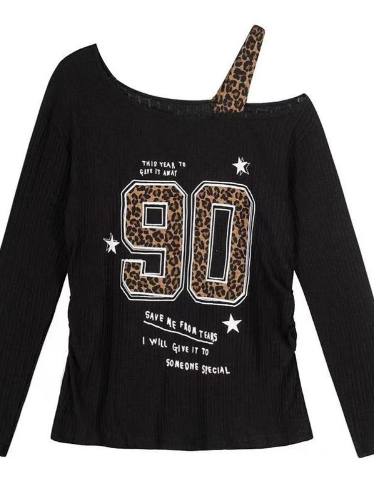 Y2K patchwork T-shirt met luip - Embroidery A recensie en prijs