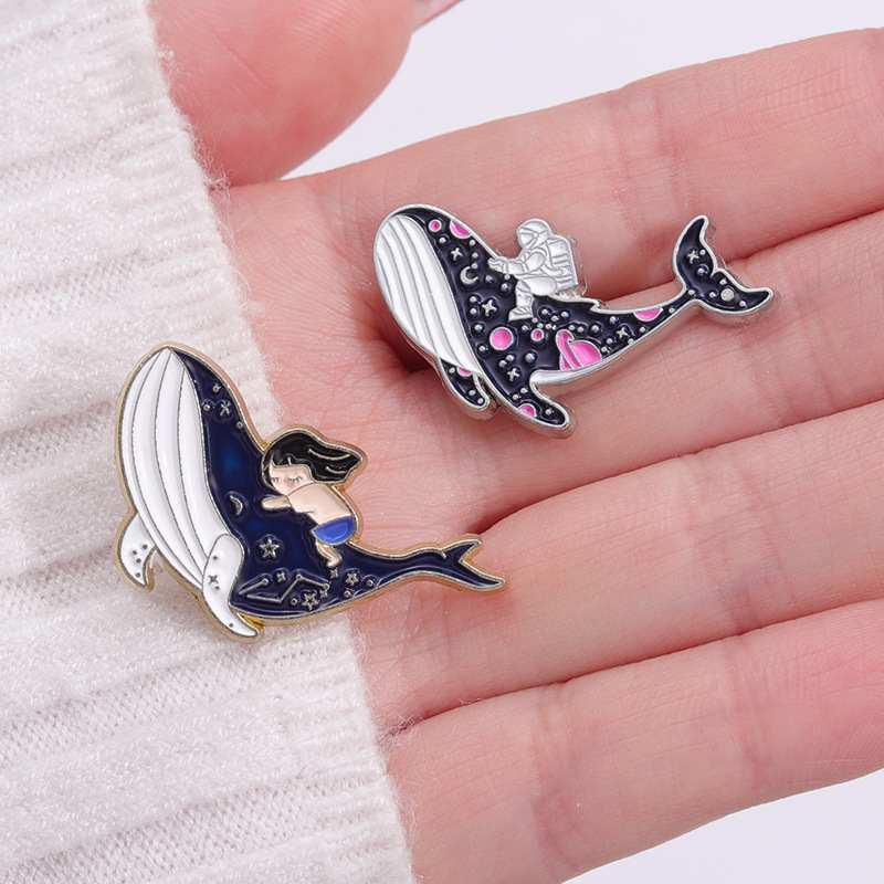 Zeepwalvis Dolfijn Email Pin G - Embroidery Whale recensie en prijs