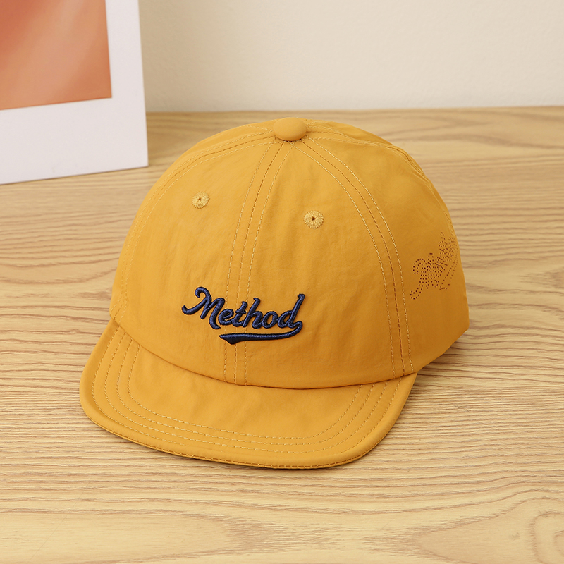 Amerikaanse stijl, opvallende  - Embroidery Letter recensie en prijs